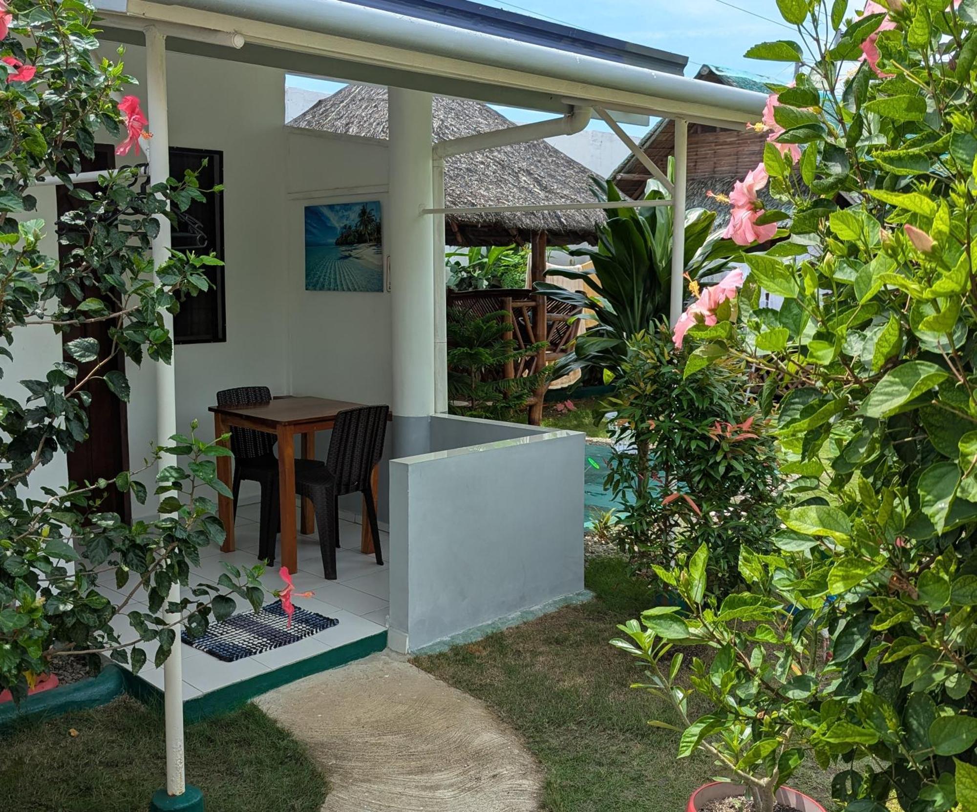 Astillo'S Guest Houses Moalboal Rom bilde
